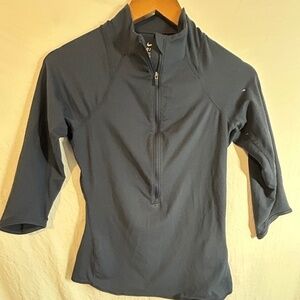 Nike Dri Fit 1/2 Zip with 1/4 length sleeves Running Shirt